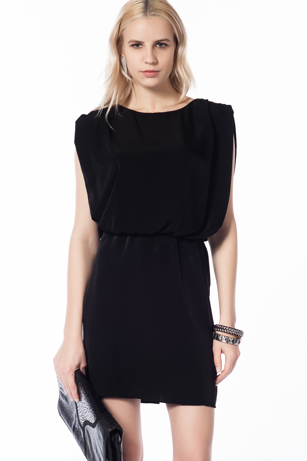 Kolsuz Siyah Mini Zara 2015 Elbise Modelleri