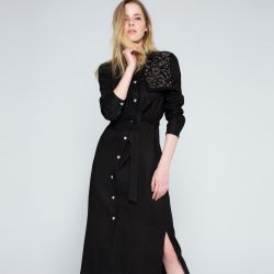 Siyah Renkli Oldukça Zarif Uzun Gömlek Elbise Modelleri