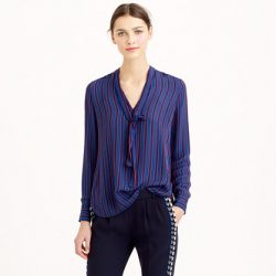 En Yeni ve En Hoş "V" Yaka Bluz Modeli