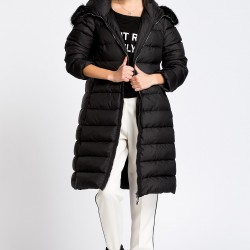 Siyah Mont 2015 Moncler Kış Giyim Modeli