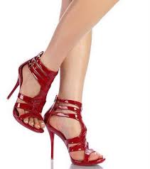 En Güzel Kırmızı Ayakkabı Modeli